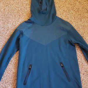 Women's Nikes Pullover